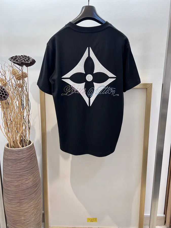 1V Louis Vuitton Collaboration Series Rainbow Gradient Diamond Embroidery Clover Half Sleeve T Shirt