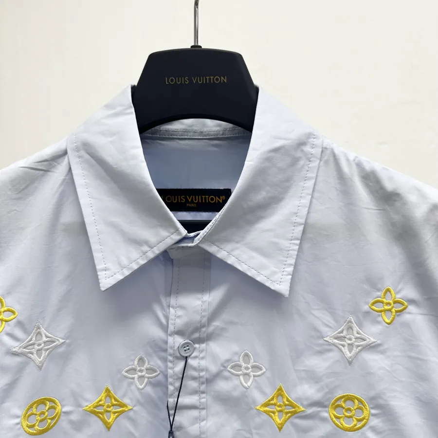 1V Embroidered Short Sleeve Shirt