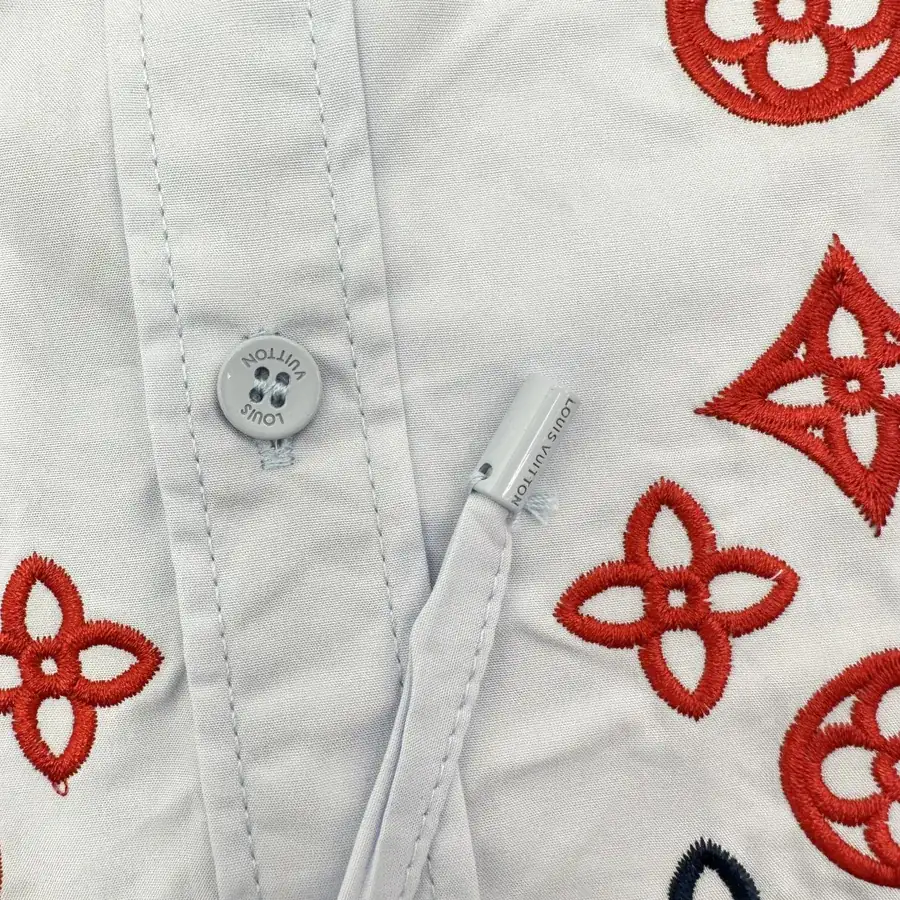 1V Embroidered Short Sleeve Shirt