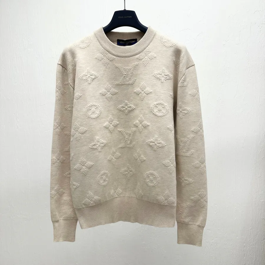 1V Knit Sweater