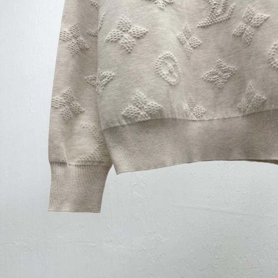 1V Knit Sweater