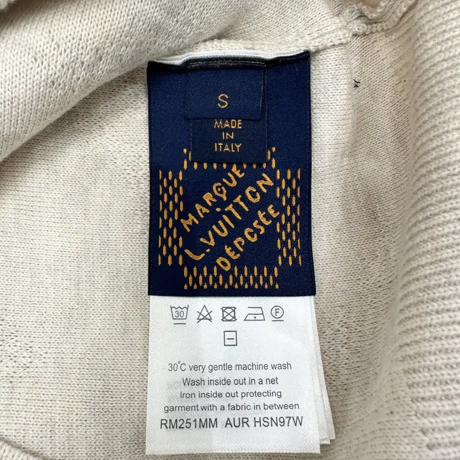 1V Knit Sweater