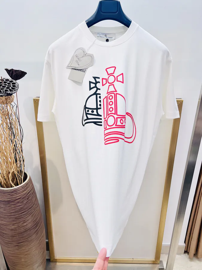 ViVi Saturn Print T Shirt Unisex, SMLXL, Black & White