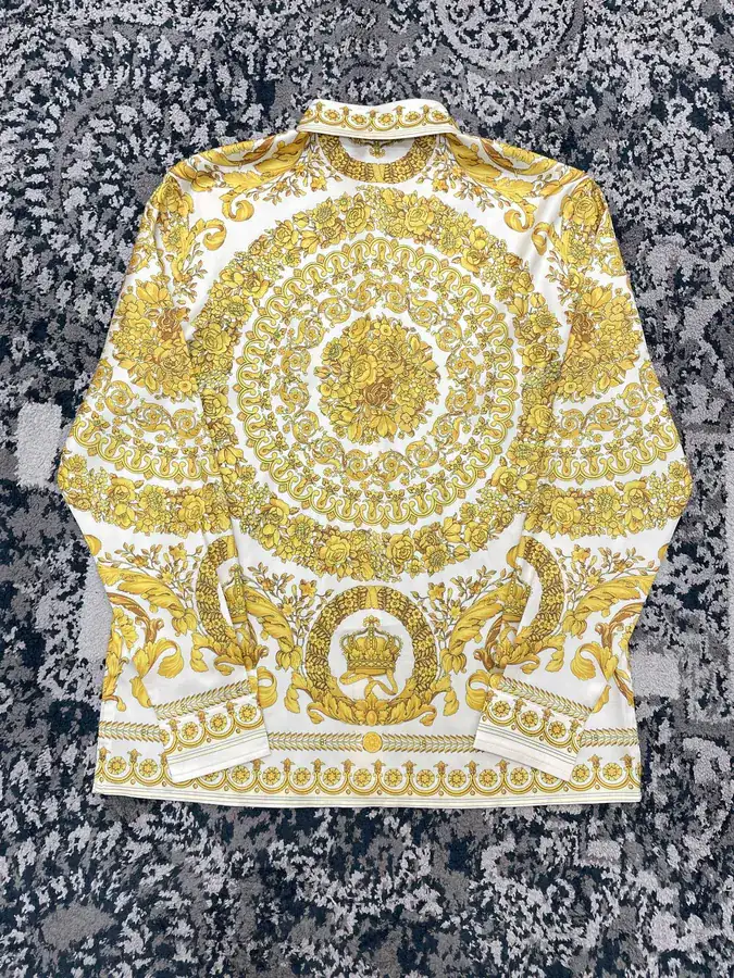 P300 V Brand New Barocco Long Sleeve Shirt