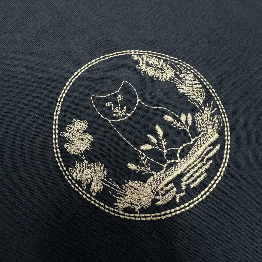 D1or & HYLTON NEL Collaboration Embroidered Short Sleeve T Shirt