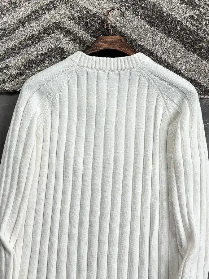 Brunello Cucinelli Men's Wool Sweater with Italian Style