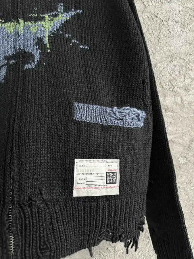 Maison MIHARA YASUHIRO 2024SS Dragon Pattern Handmade Ripped Vintage Sweater with Zipper