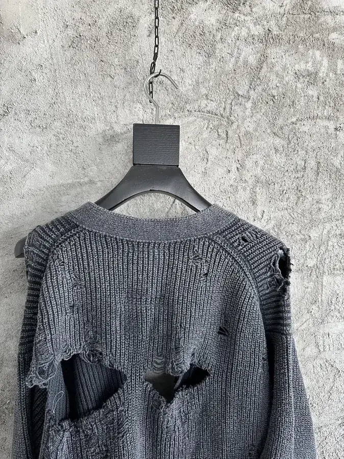 Maison MIHARA YASUHIRO 2024SS Winter Oversized Distressed Knit Cardigan