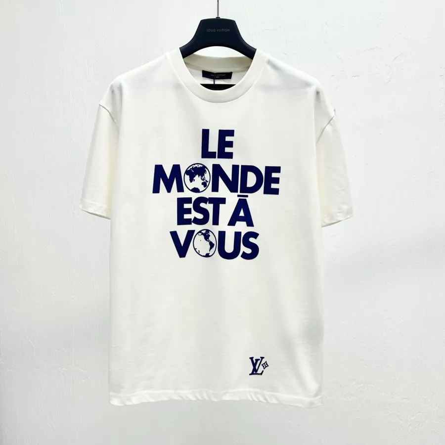 1V Fuzzy Print Tee with Logo