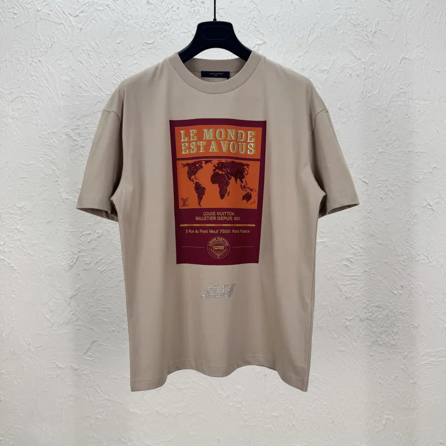 1V Map Print Short Sleeve T Shirt