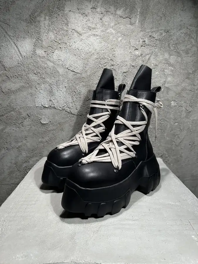 Rick Owens 2025SS New Generation Octopus Sole Crazy Strap Boots