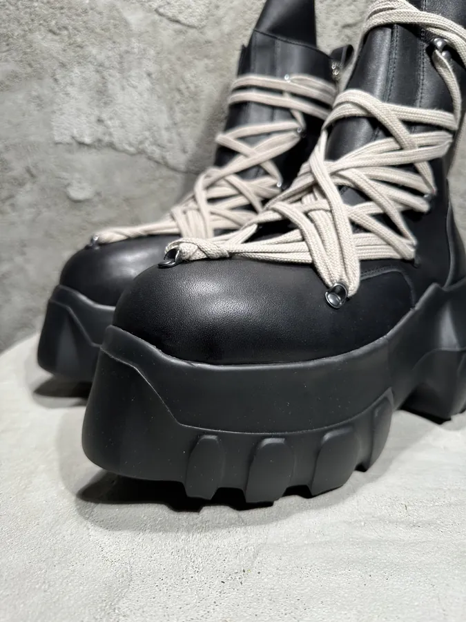Rick Owens 2025SS New Generation Octopus Sole Crazy Strap Boots