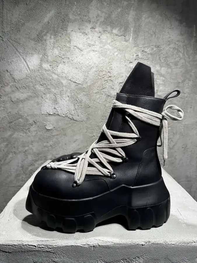 Rick Owens 2025SS New Generation Octopus Sole Crazy Strap Boots