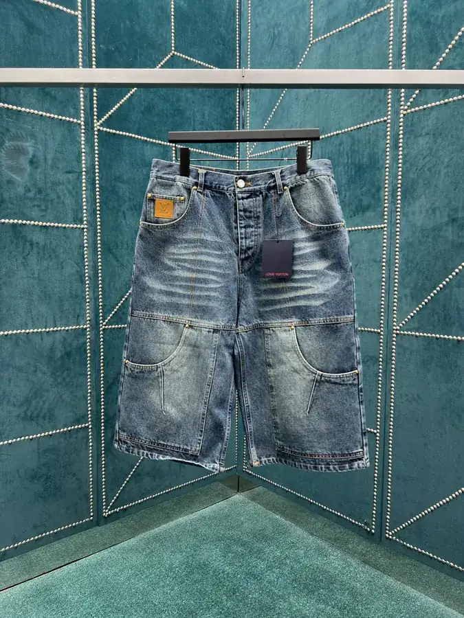 P240 L.Vuitton Denim Jeans with Vintage Washed Texture