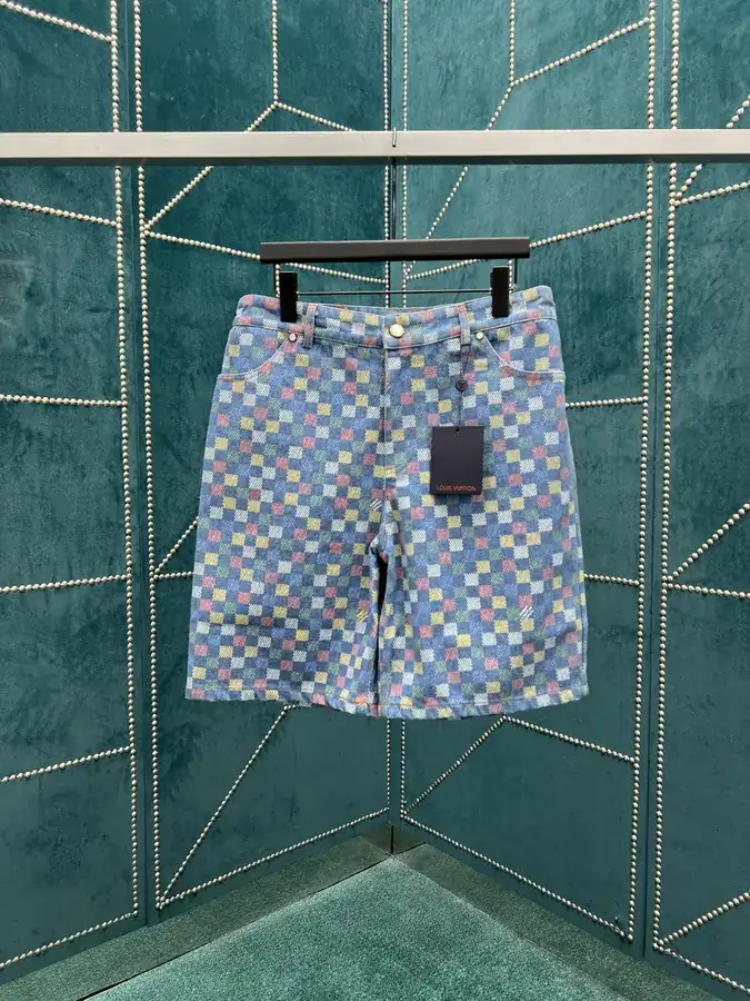 25ss New Season Youth Denim Shorts with Vers Der Pattern and Marque L.Vuitton Déposée