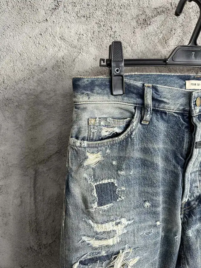 FEAR OF GOD 2024SS Autumn Winter Ripped Jeans