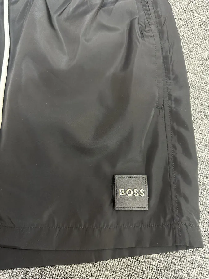 P100 Boss Men's Beach Trunks