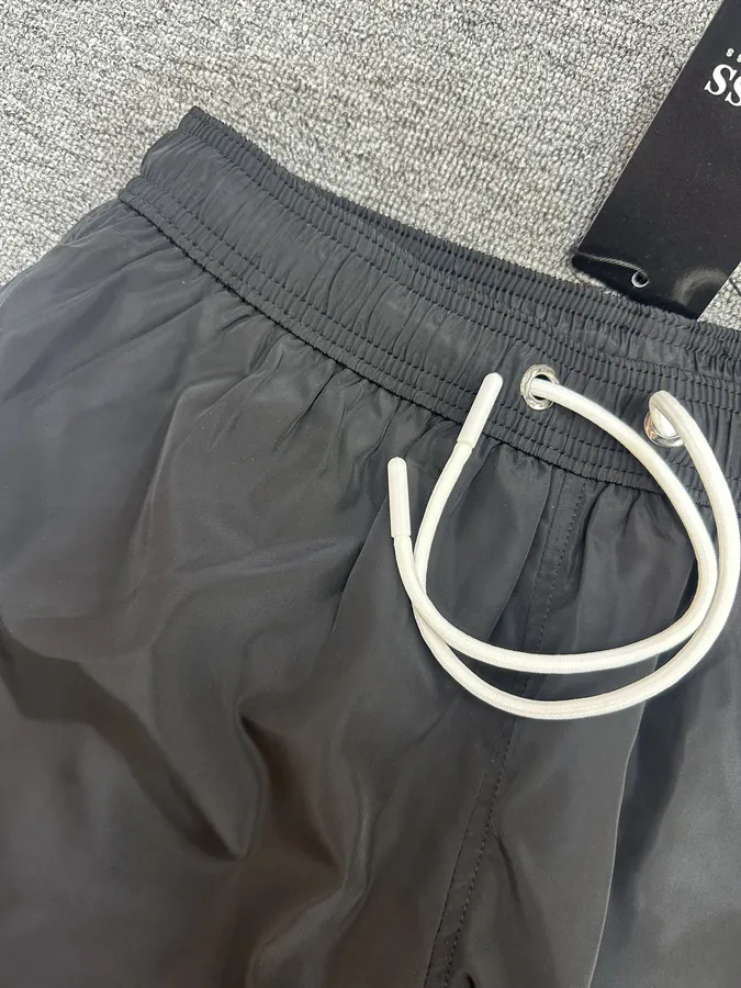 P100 Boss Men's Beach Trunks