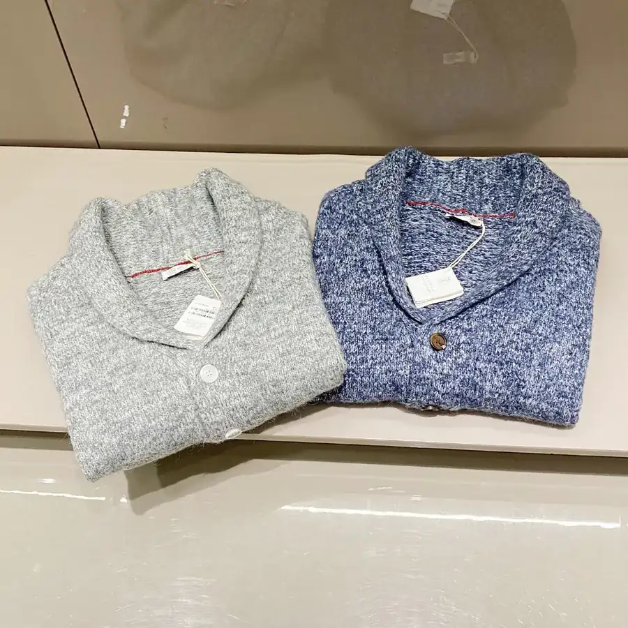 Brunello Cucinelli Men's Spot Pattern Business Casual Crew Neck Wool Blend Knit Sweater