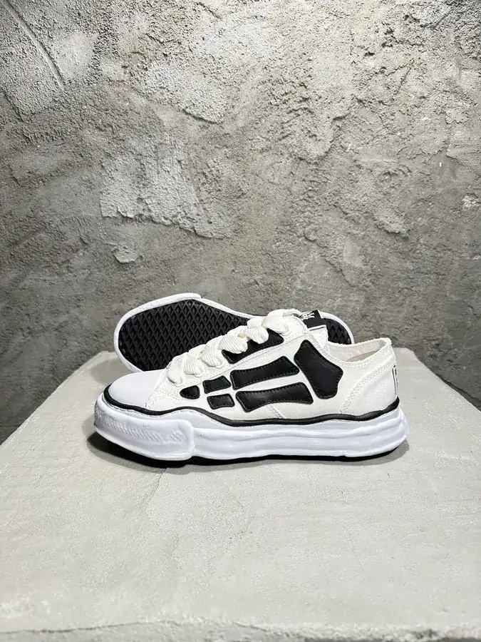 AMIRI x MMY 2025SS Collaboration Skeletal Low Sneakers