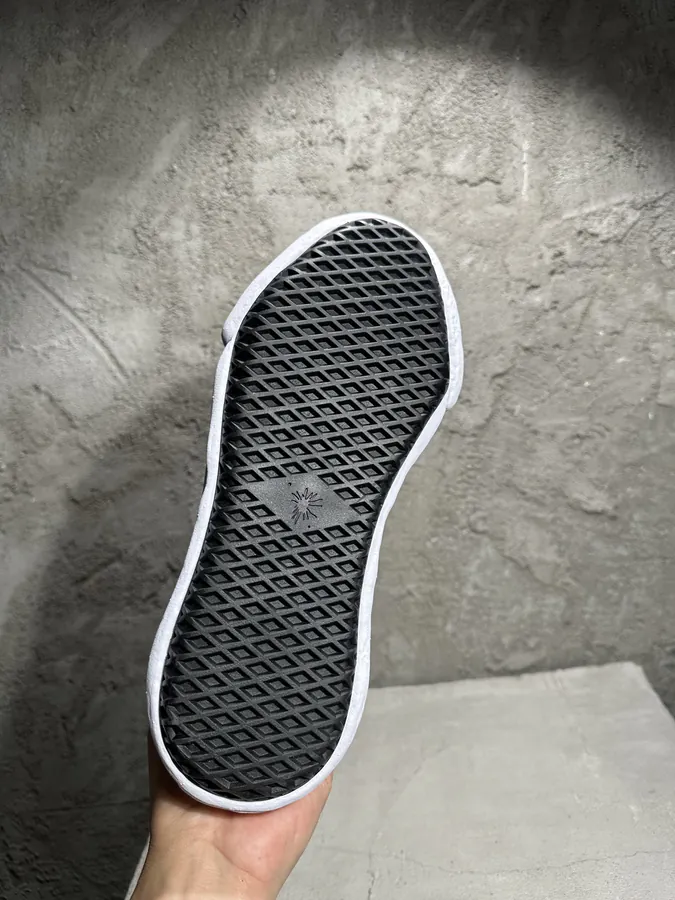 AMIRI x MMY 2025SS Collaboration Skeletal Low Sneakers