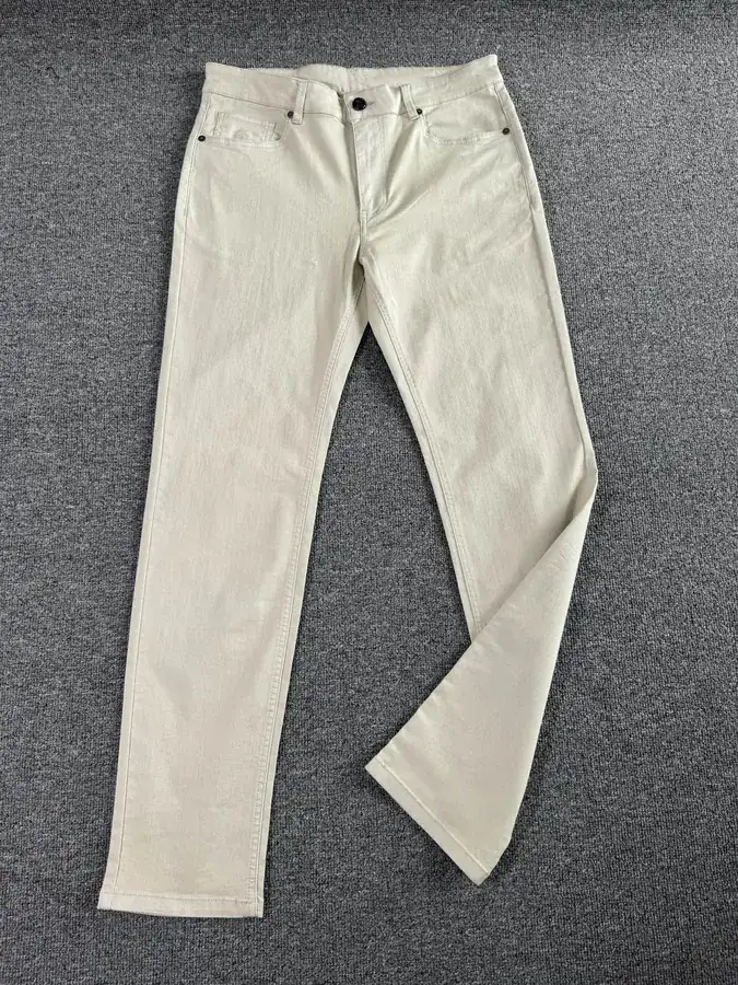 Brunello Cucinelli Spring Summer 2025 New Collection Denim Pants with Five Pockets