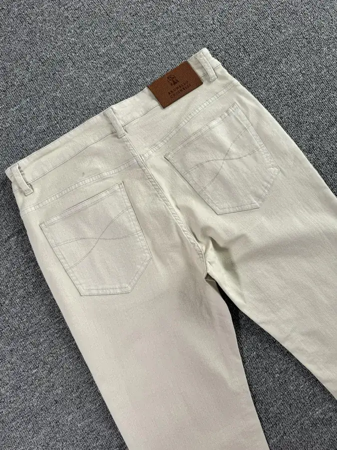 Brunello Cucinelli Spring Summer 2025 New Collection Denim Pants with Five Pockets