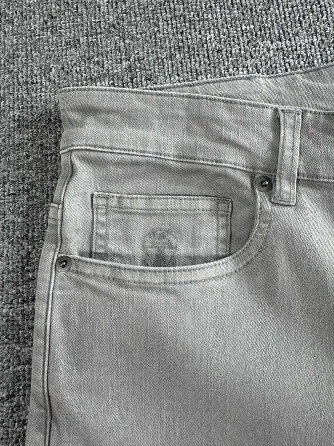 Brunello Cucinelli Spring Summer 2025 New Collection Denim Pants with Five Pockets