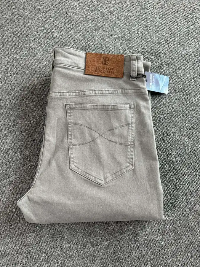 Brunello Cucinelli Spring Summer 2025 New Collection Denim Pants with Five Pockets