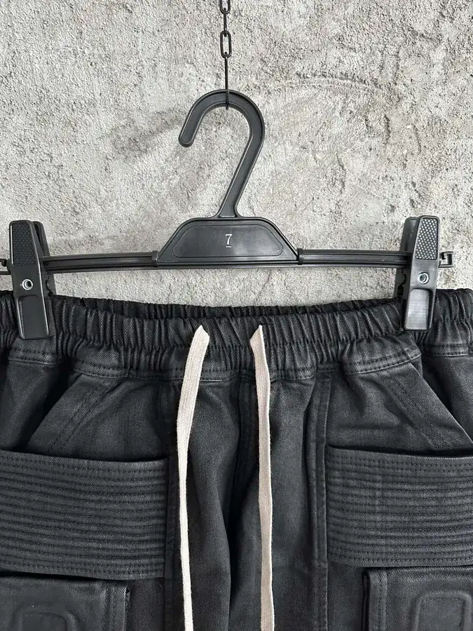 RICK OWENS DEKSHDW 2024SS Seven Quarter Pant with Custom Logo Tassel