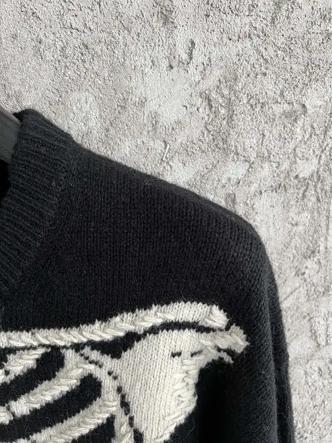 Saint Michael 2024SS Hand Embroidered Skeletal Pattern Frayed Detail Oversized Sweater