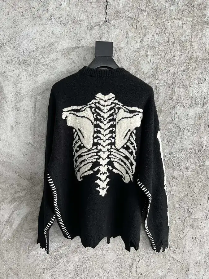 Saint Michael 2024SS Hand Embroidered Skeletal Pattern Frayed Detail Oversized Sweater