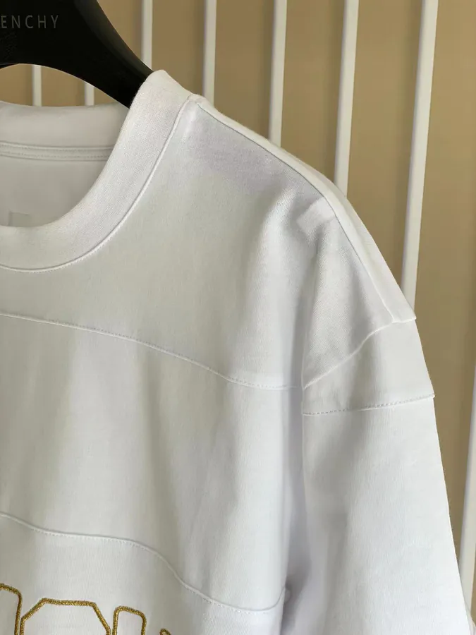 P170 G V C T Shirt with Platinum Thread