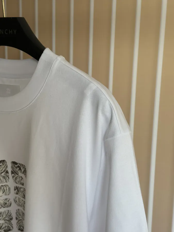 P170 G V C T Shirt with White Braid