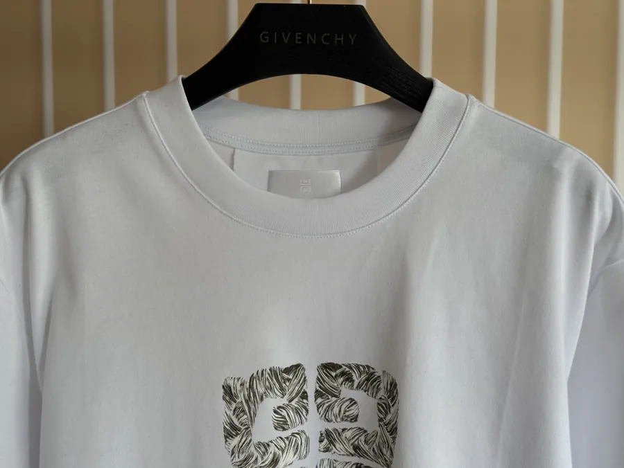 P170 G V C T Shirt with White Braid