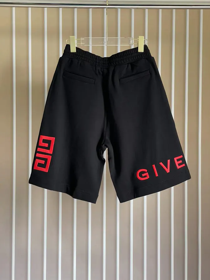 P220 G V C Shorts with Embroidered Stripes