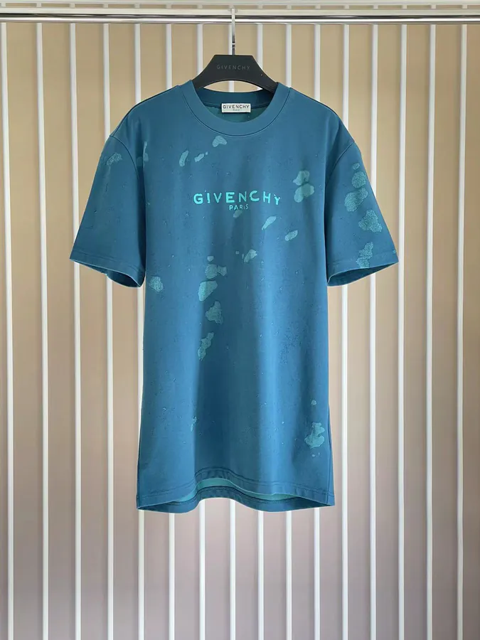 P175 G V C Small Letter Ripped Patchwork