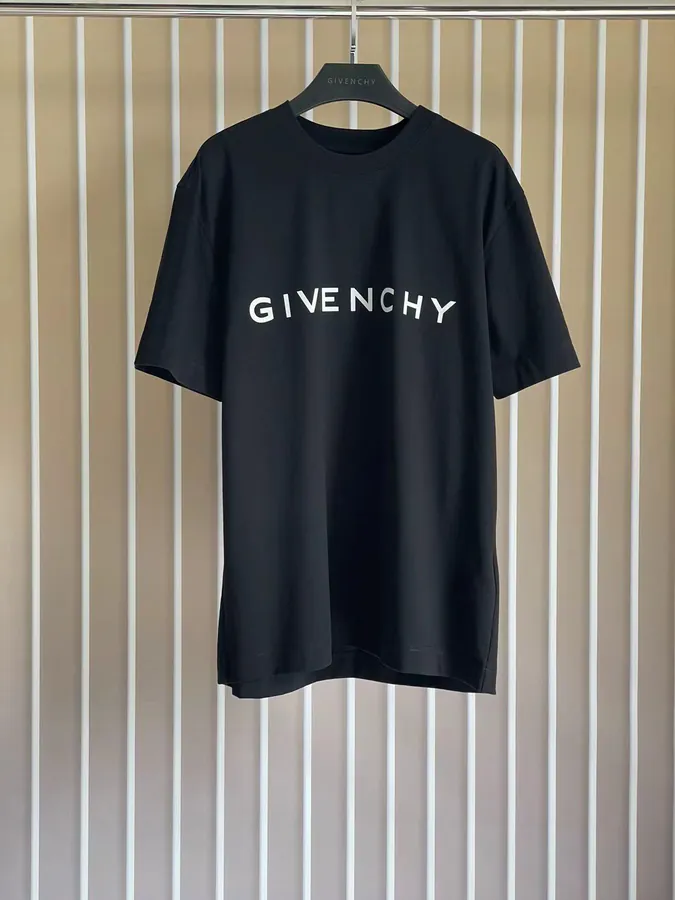 P170 G V C T Shirt in Black and Silver Lettering