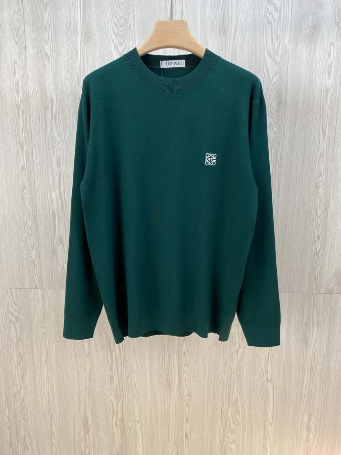 LW Spring 2025 New Collection Green Cashmere Knit Sweater