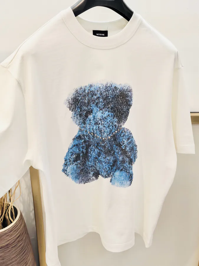 Welldone 2025 Spring Summer 3D Cartoon Bear Logo Letter T Shirt