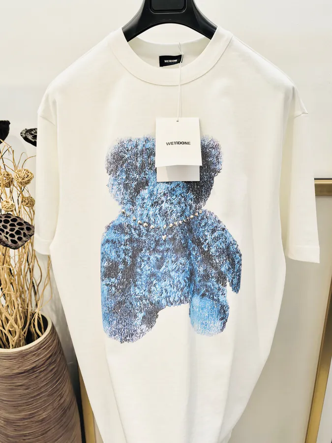 Welldone 2025 Spring Summer 3D Cartoon Bear Logo Letter T Shirt