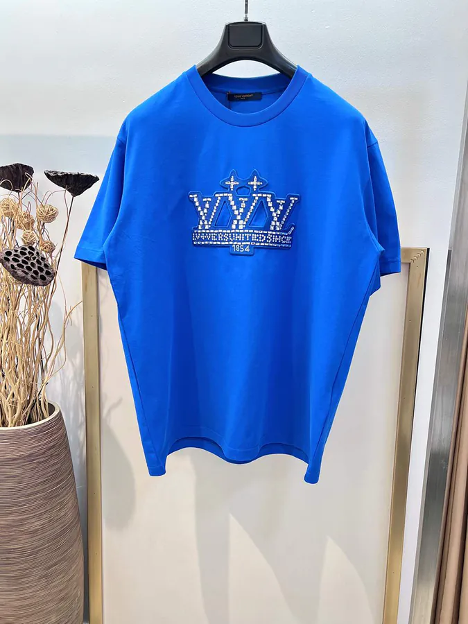 1V Louis 2025FW Cotton T Shirt with Brand Logo