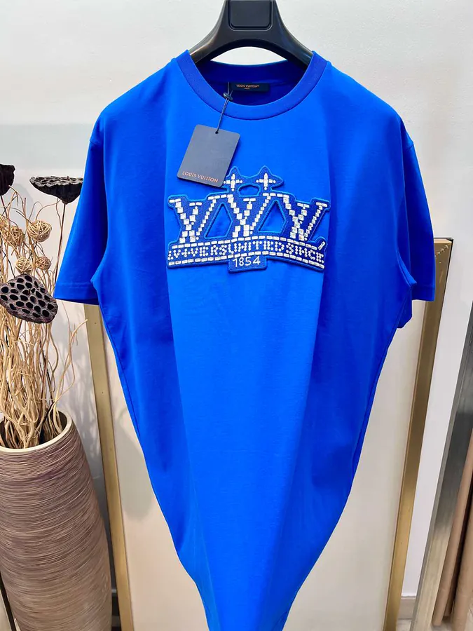 1V Louis 2025FW Cotton T Shirt with Brand Logo