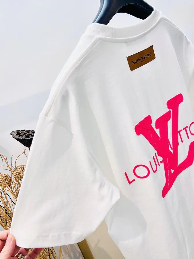 1V Louis 2025FW Cotton T Shirt with Brand Logo