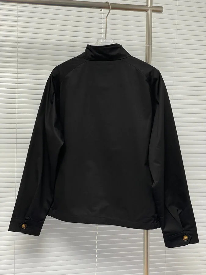 PRD Jacket Minimalist Sporty Design, Zip and Button Collar