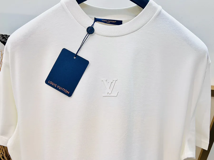 1V Louis Vuitton T Shirt Soft Knit Cotton, Unisex