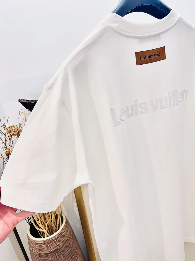 1V Louis Vuitton T Shirt Soft Knit Cotton, Unisex