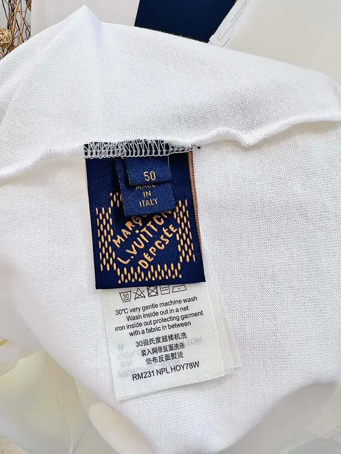 1V Louis Vuitton T Shirt Soft Knit Cotton, Unisex