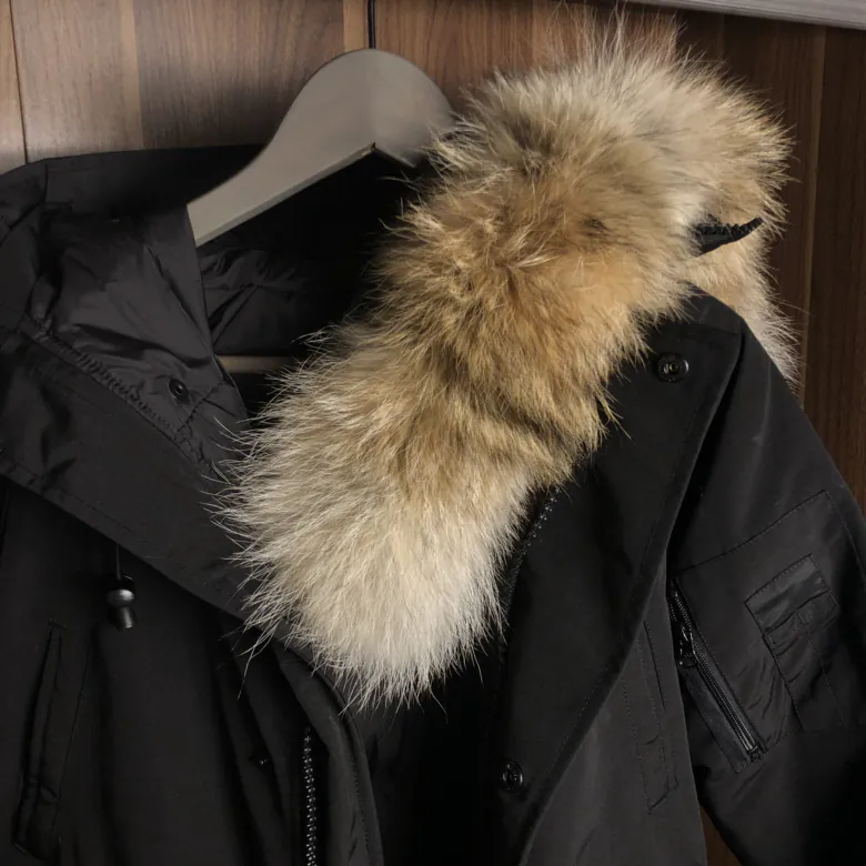 Canada Goose Mens Chilliwack Classic Short Men's Down Jacket
