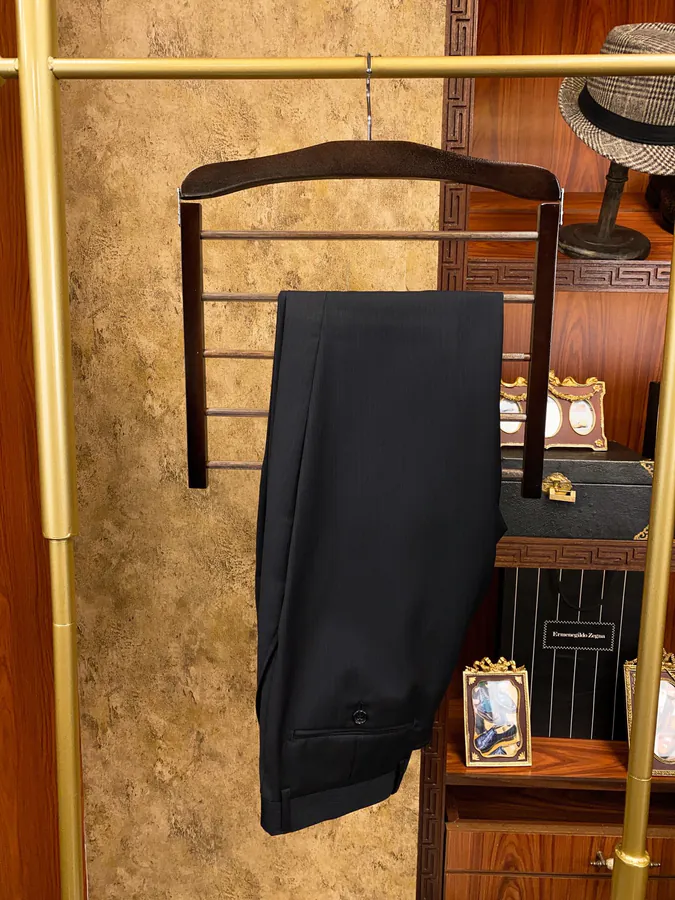 New Arrival Premium Suit Set Wool Blend and Polyester Fabric